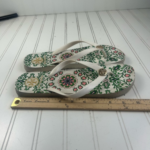 Tory Burch Green Pink Floral Pattern Garden Party flip flops Women’s Size 11-12 - Picture 8 of 8